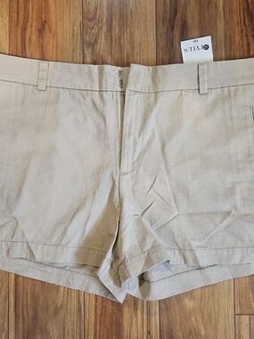 STYLUS Women's Light Tan Casual Shorts